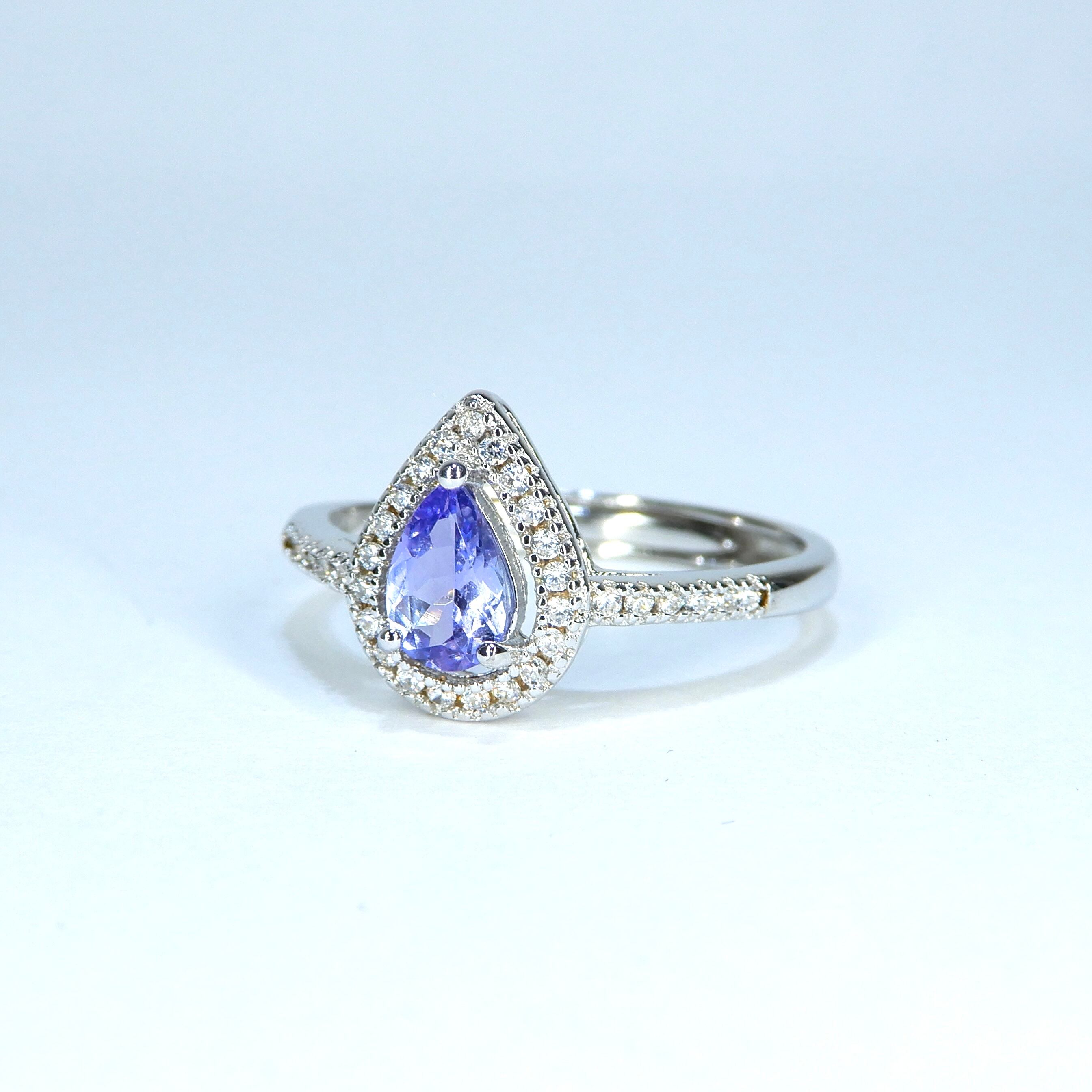 ♦︎タンザナイト♦︎WGカラー