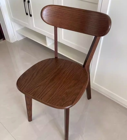 ダイニングチェア 無垢材 木製 背もたれ付き 家庭用 商業用 シンプル ヴィンテージ イタリアン 北欧 ナチュラル 天然木 おしゃれ インテリア カフェ風 レストラン 食卓椅子 デスクチェア モダン ミニマリスト