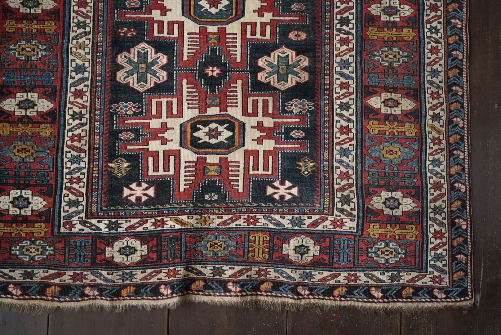 【AA201】クバの民に伝わる伝統の配色|アンティークラグ