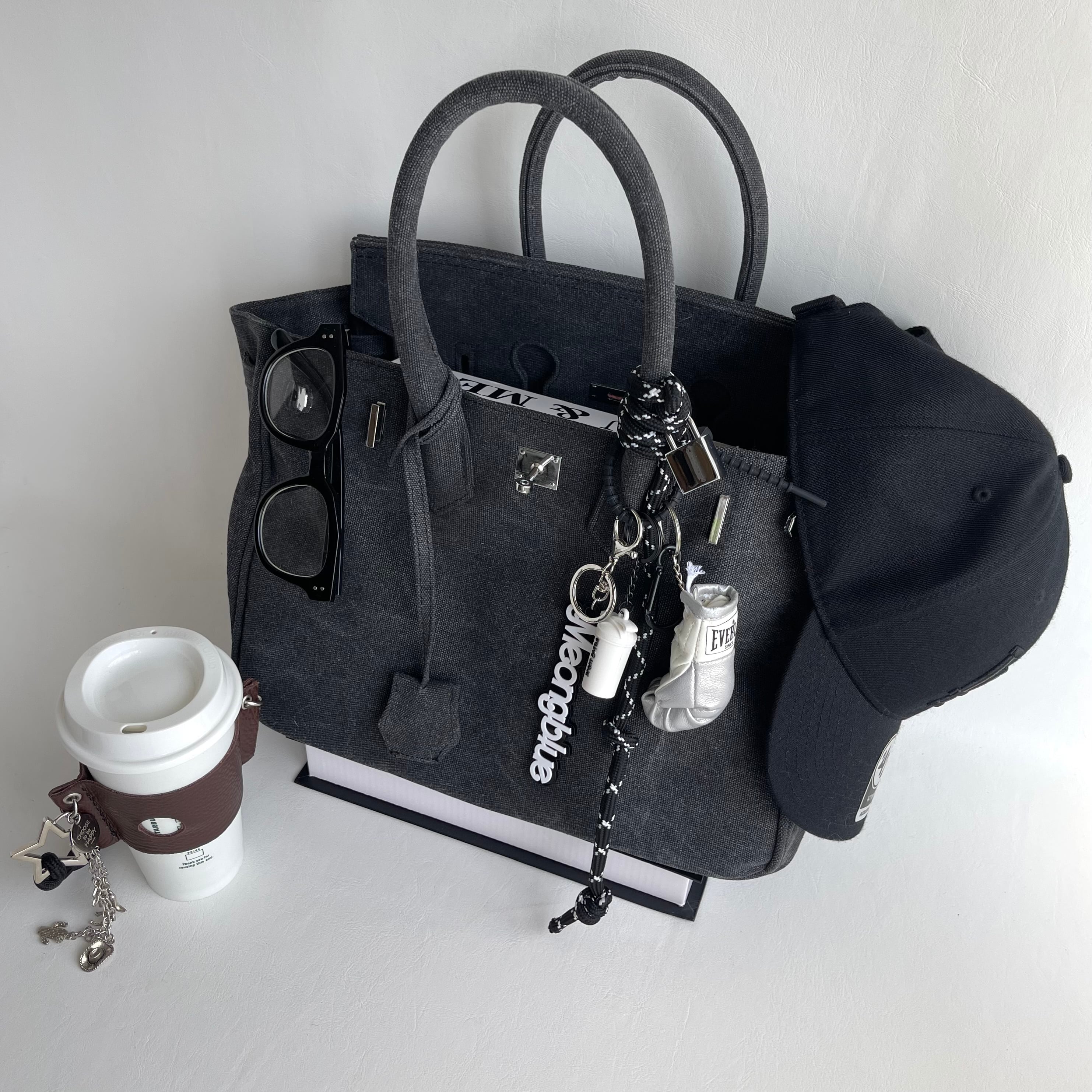 KANAGU Army BAG / Vintage Black / Fitness & logo charm | meong blue