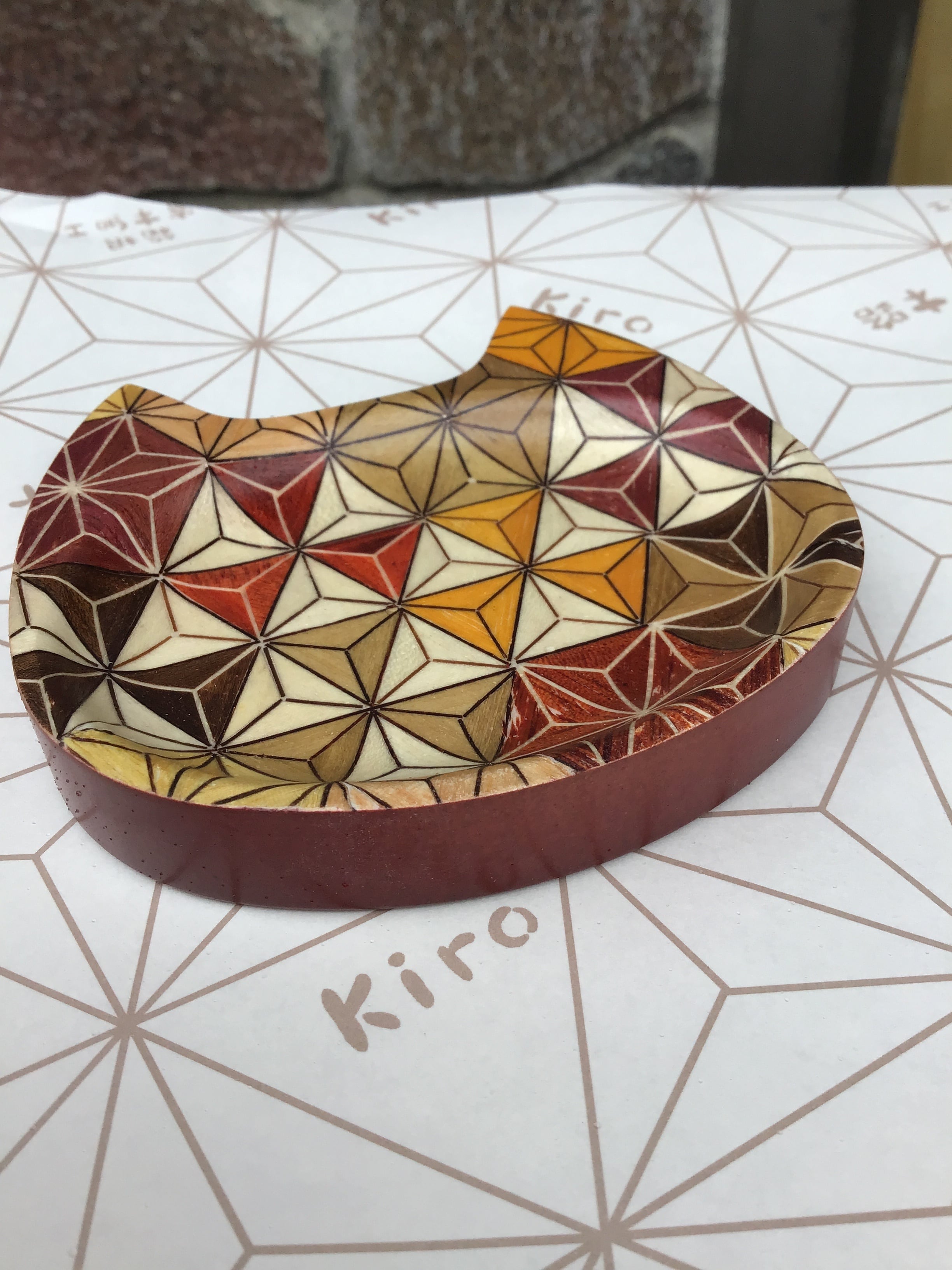 猫トレイ 亀甲麻の葉文様 | kiroshop
