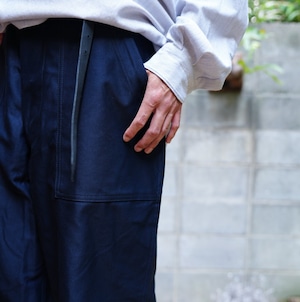 TUKI(ツキ) / baker pants -navy blue-(0152)