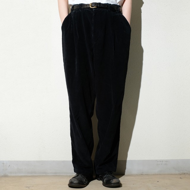 90's~ 2 tuck corduroy pants by Roundtree&Yorke 実寸39.5×29.5