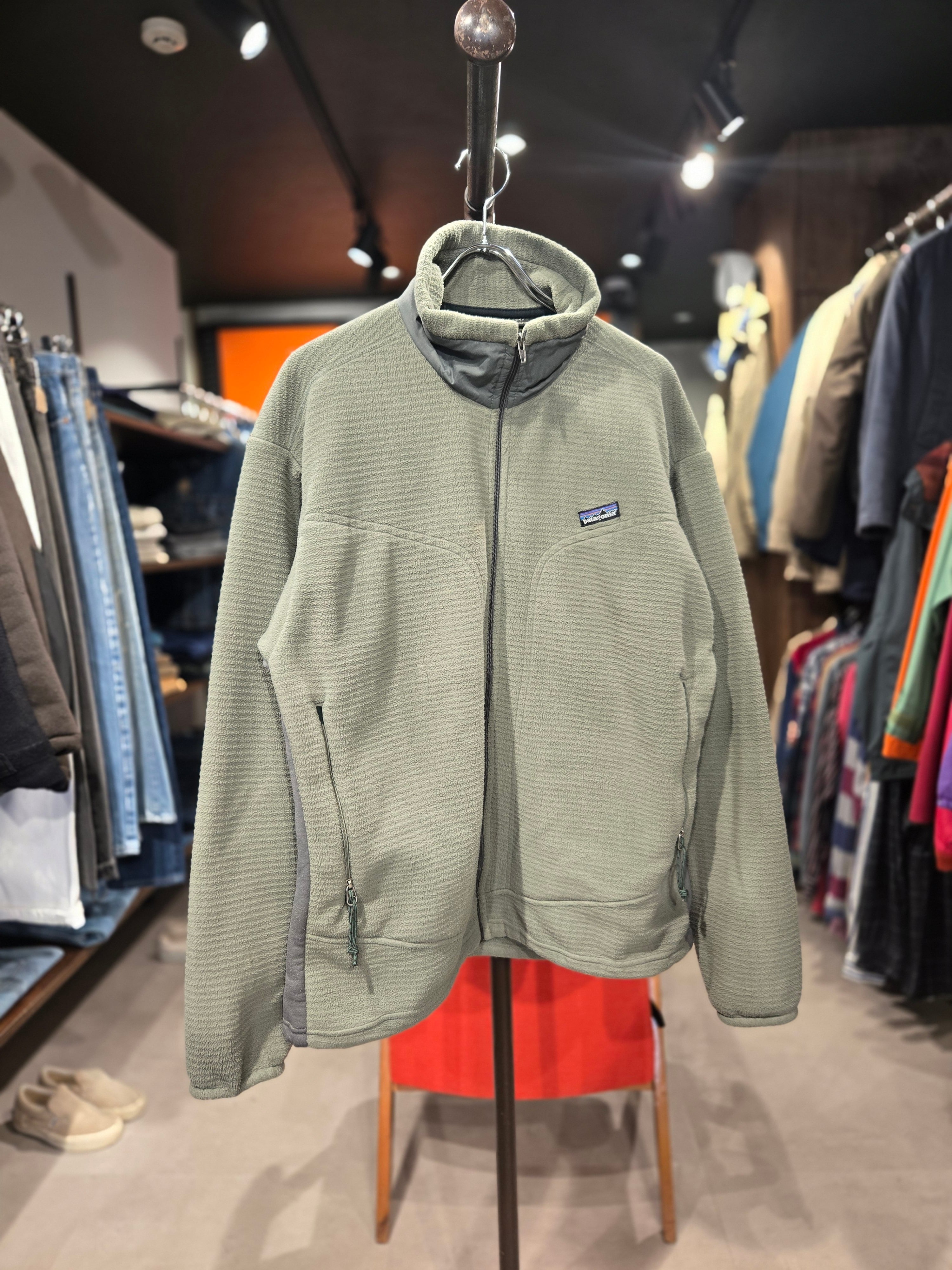 1990's Patagonia Regulator R3 Fleece Jacket SIZE : L | 古着屋