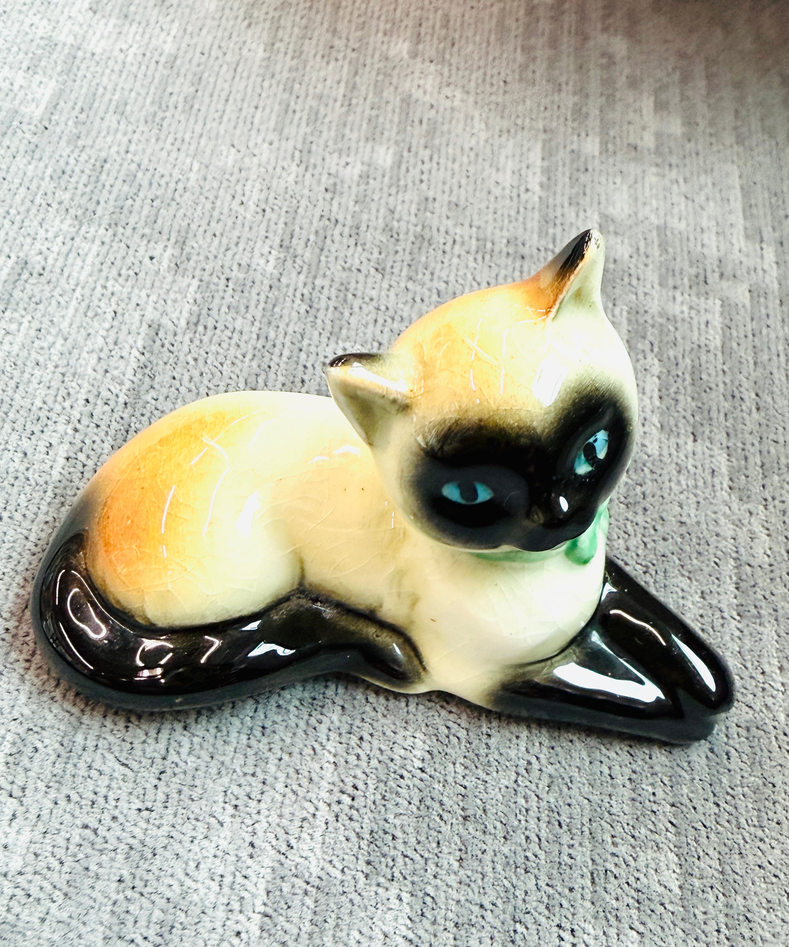フィギュリン | Weekendcats