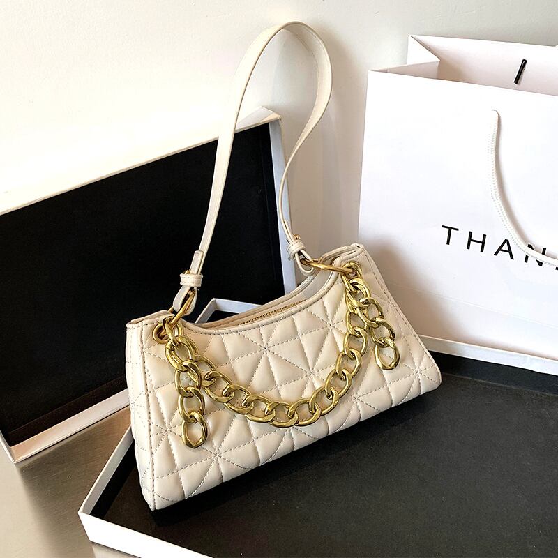 女性の小さなバッグ2020夏の新しい波のテクスチャワイルドチェーンショルダーバッグeignファッション刺繍糸脇の下バッグ Tiancai_Wing_Bag6611163