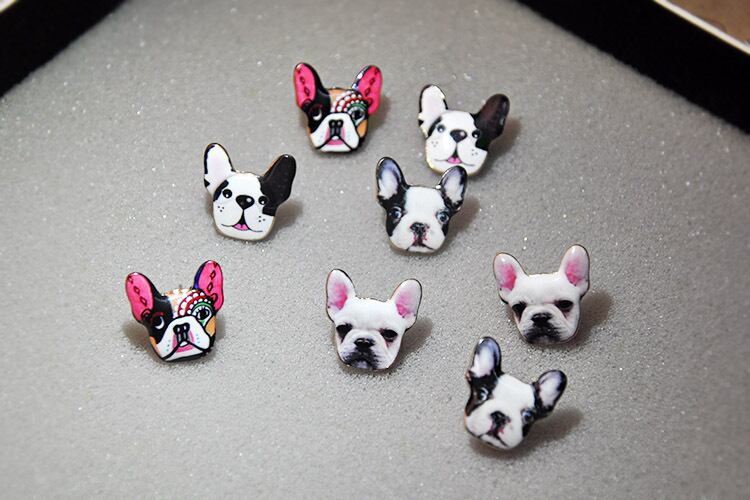 Km529gフレンチブルドッグのピアス 可愛い フレブル ピアス 11柄 プチサイズ 大人可愛い おしゃれ 個性的 犬アクセサリー 鼻ぺちゃ ギフト プレゼント メッキ素材 Dearkm フレンチブルドック孔明