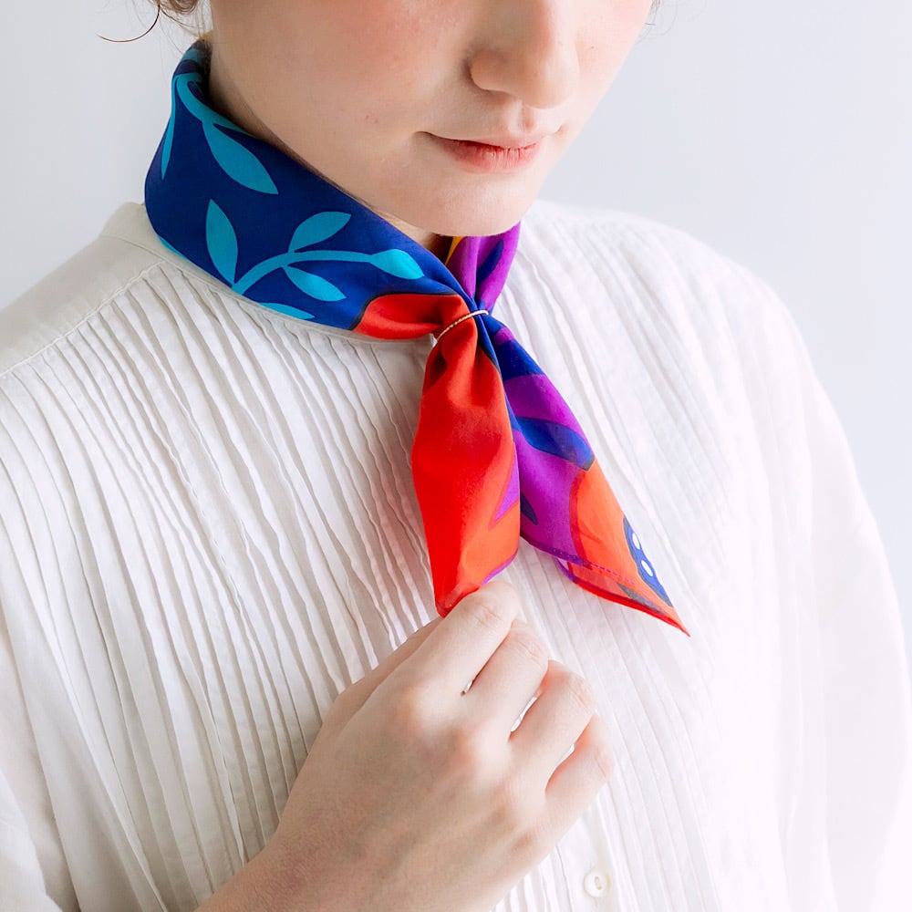 yatotto / “ NONBIRI” handkerchief