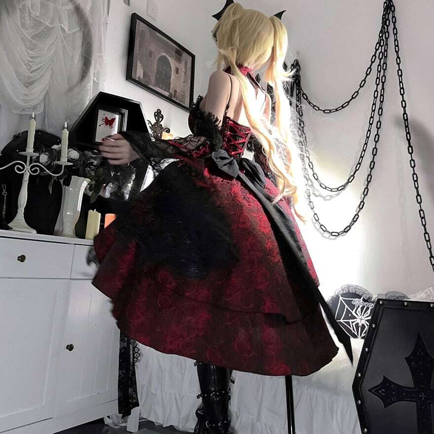 ロリータファッション 深紅の薔薇レースゴスロリロングワンピース