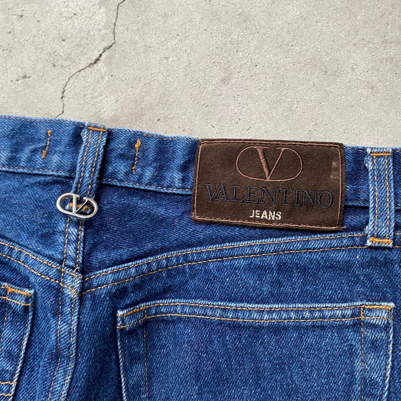 90年代 イタリア製 VALENTINO JEANS ヴァレンティノ ストレートデニム