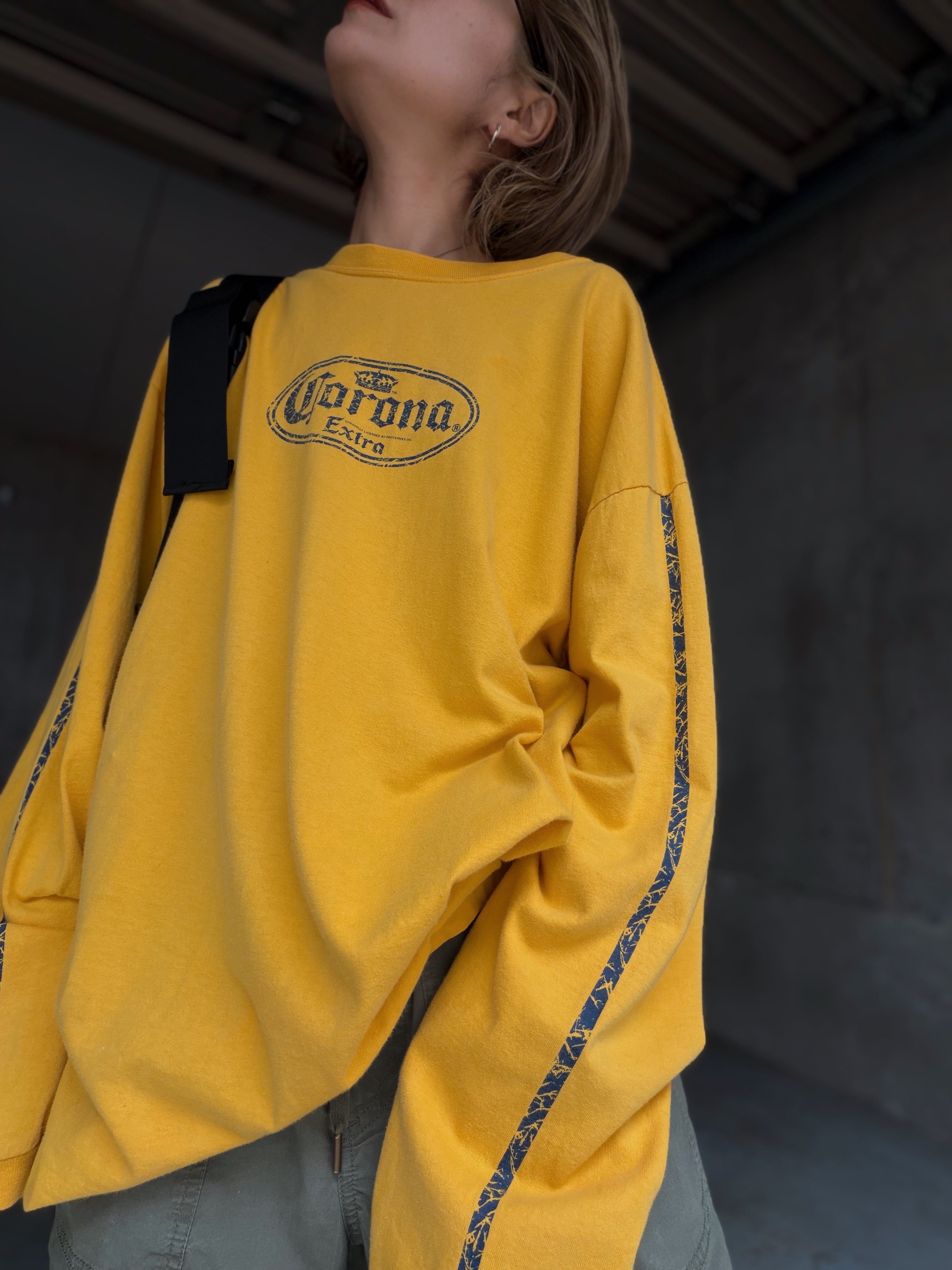 (CS2112)”Corona” printed long sleeve T-shirt