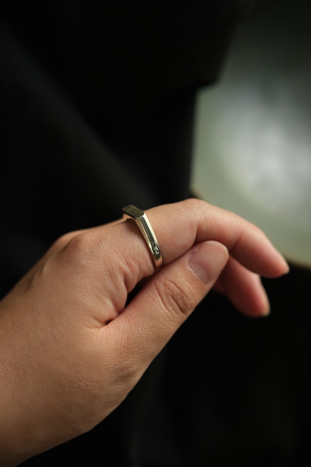 Utah/”XOLO JEWELRY” 925 silver Signet ring with hair line Thin ring