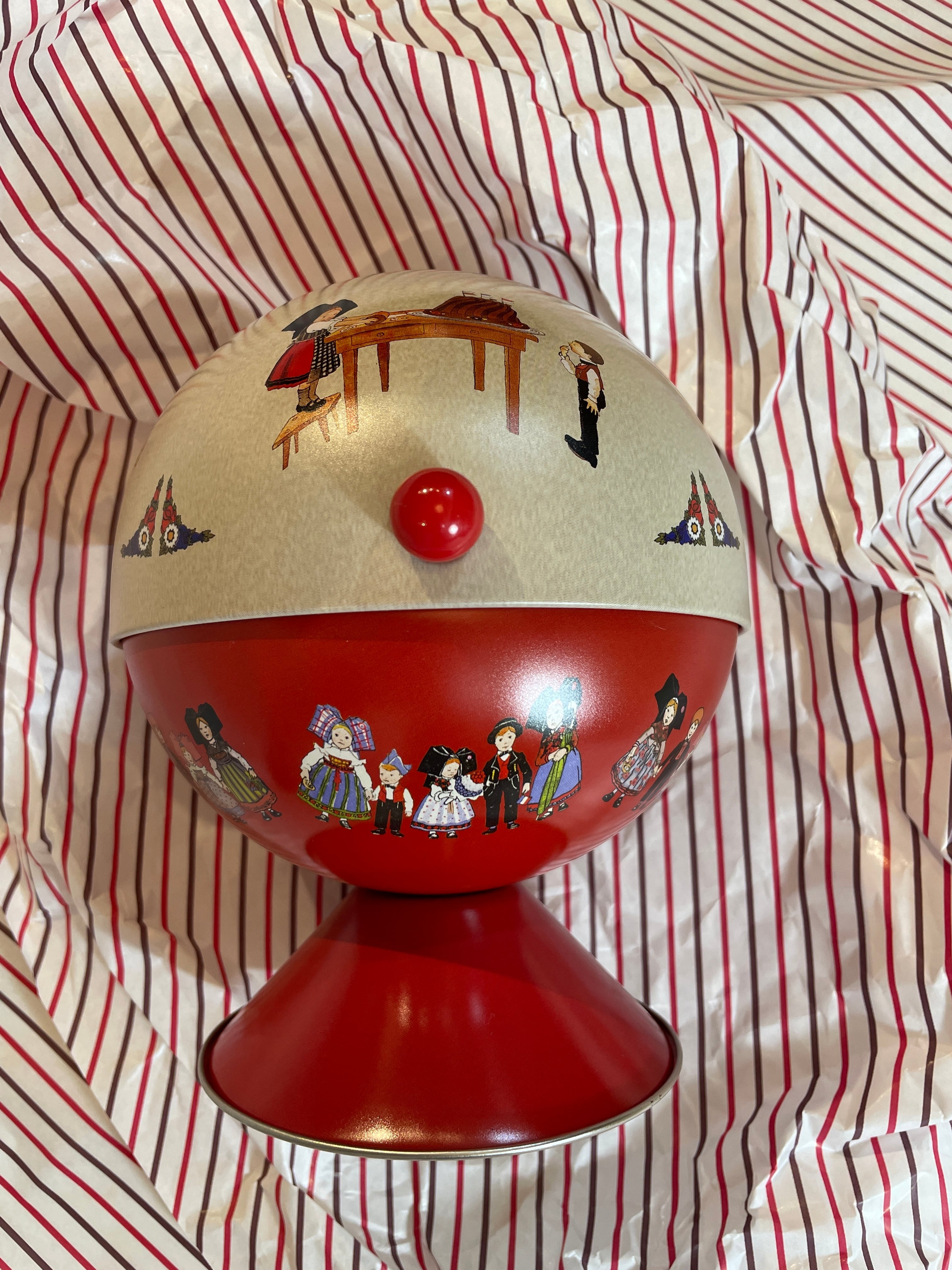 フランスのアルザス Hanji(ハンジ) TIN缶・キャンディ缶(ボール型)