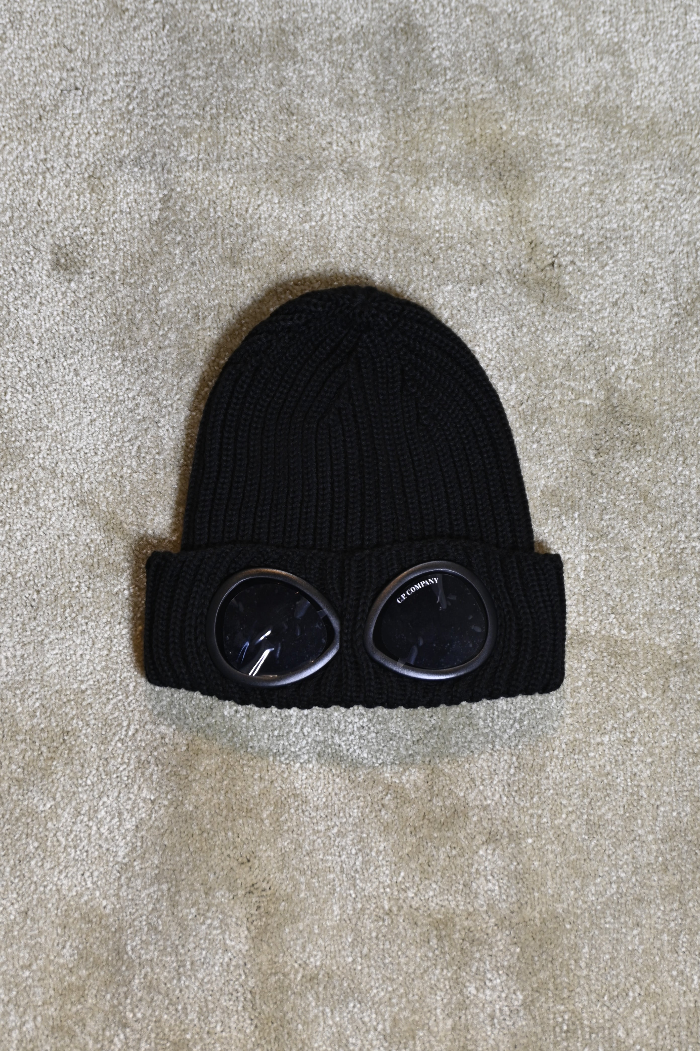【新品】GANNI ガニー　鍵編みニット ビスチェ ブラック 25AW】GANNI ガニー / GRAPHICK WOOL HAND KNIT BEANIE / ビーニー
