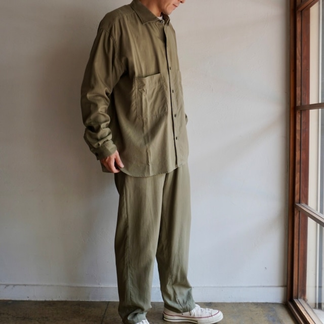 Slack easy pants khaki-beige