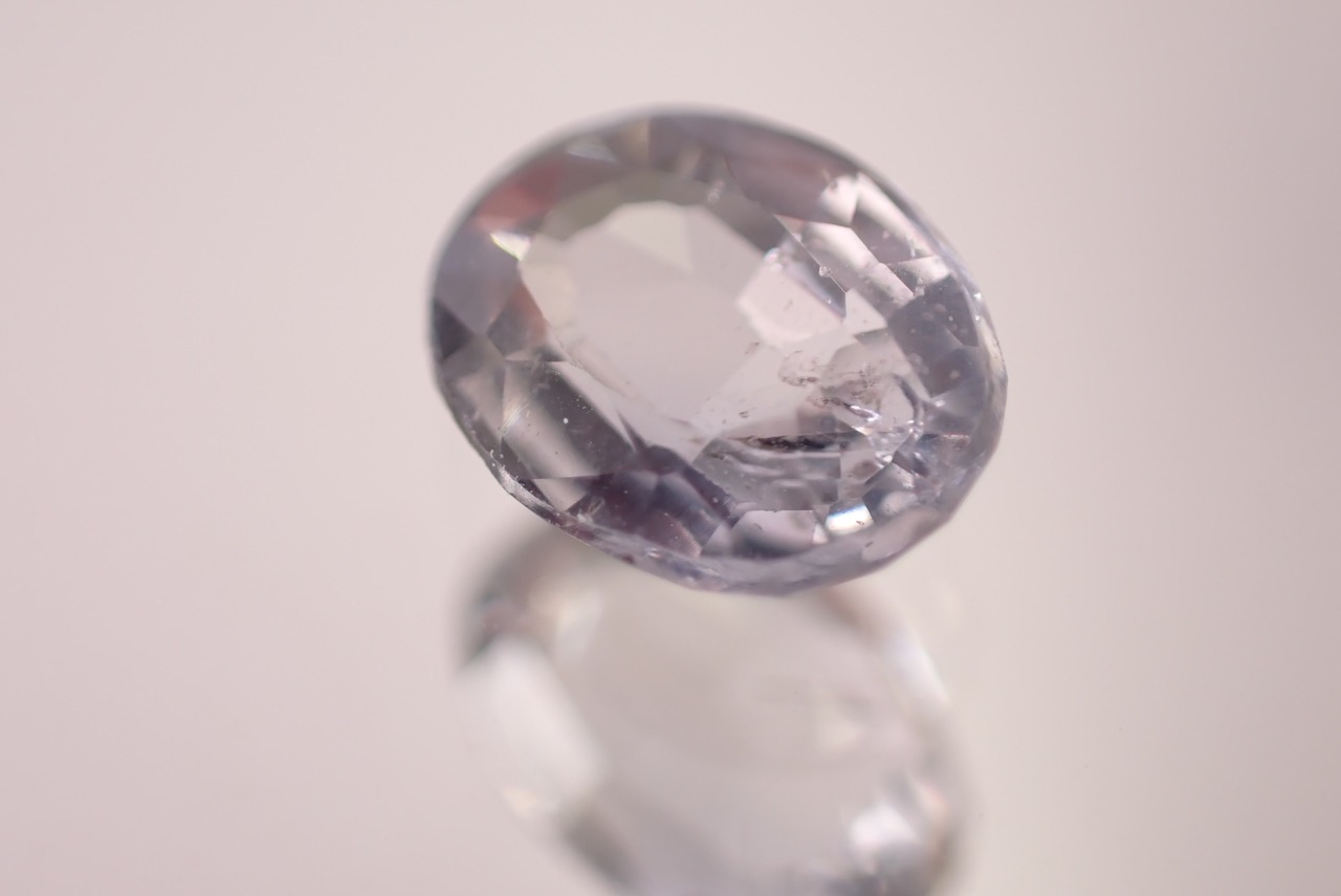 マダガスカル産 非加熱サファイア　0.66ct　[D11‐416]