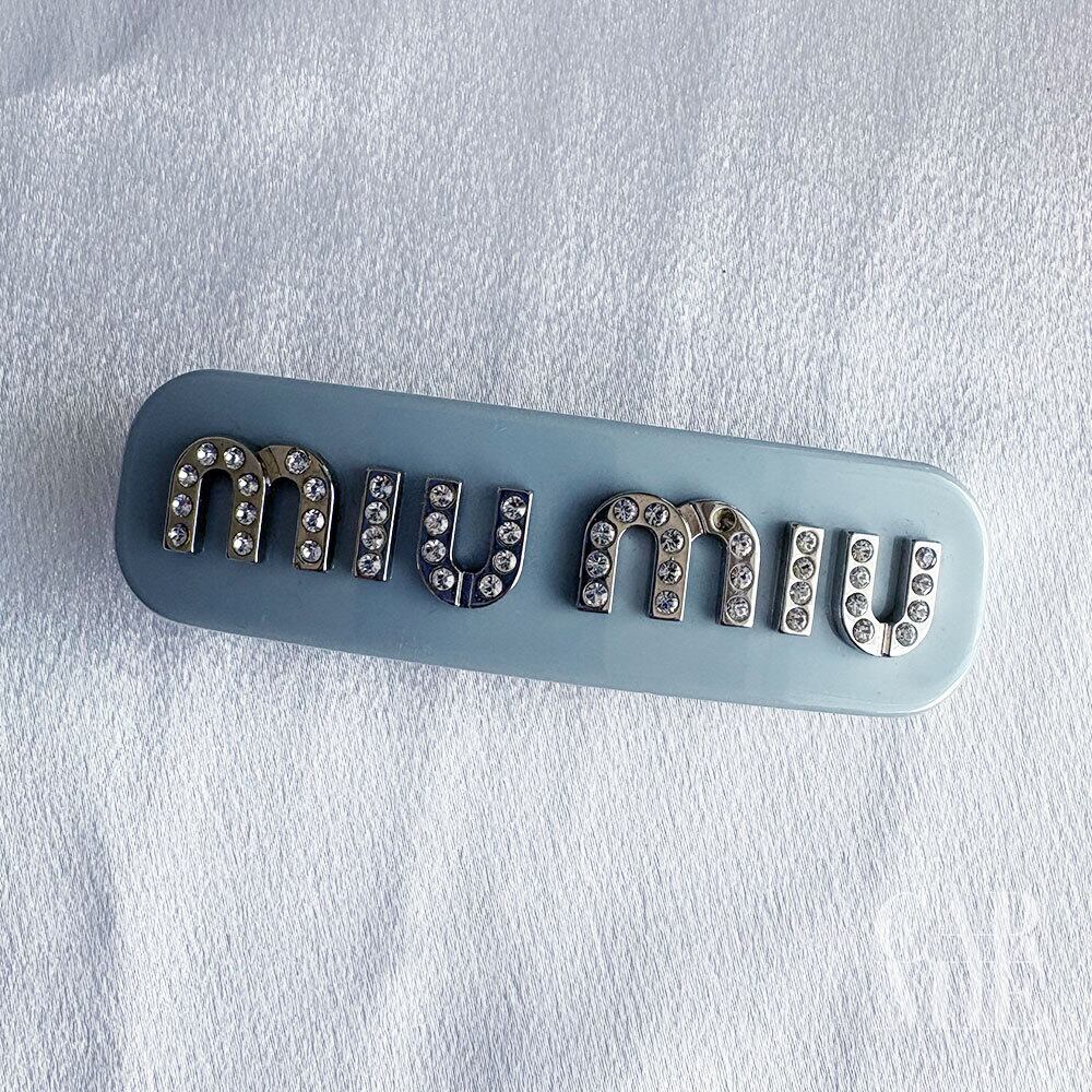 MIU MIU ミュウミュウ ロゴ バレッタ レジン×GP×ラインストーン