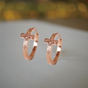 クロス フープ ピアス  ステンレス ピンクカラー ハワイアンジュエリー ピアス 両耳 サージカルステンレス 316L  金属アレルギー  レディース レイピカケ プレゼント ギフト ラッピング無料 送料無料 人気アレルギー対応 lei-bcm14-abjp-pink lei-bcm14-abjp-pink