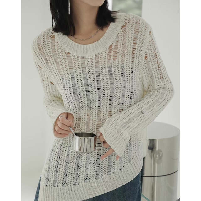 round neck distressed knit A-00615