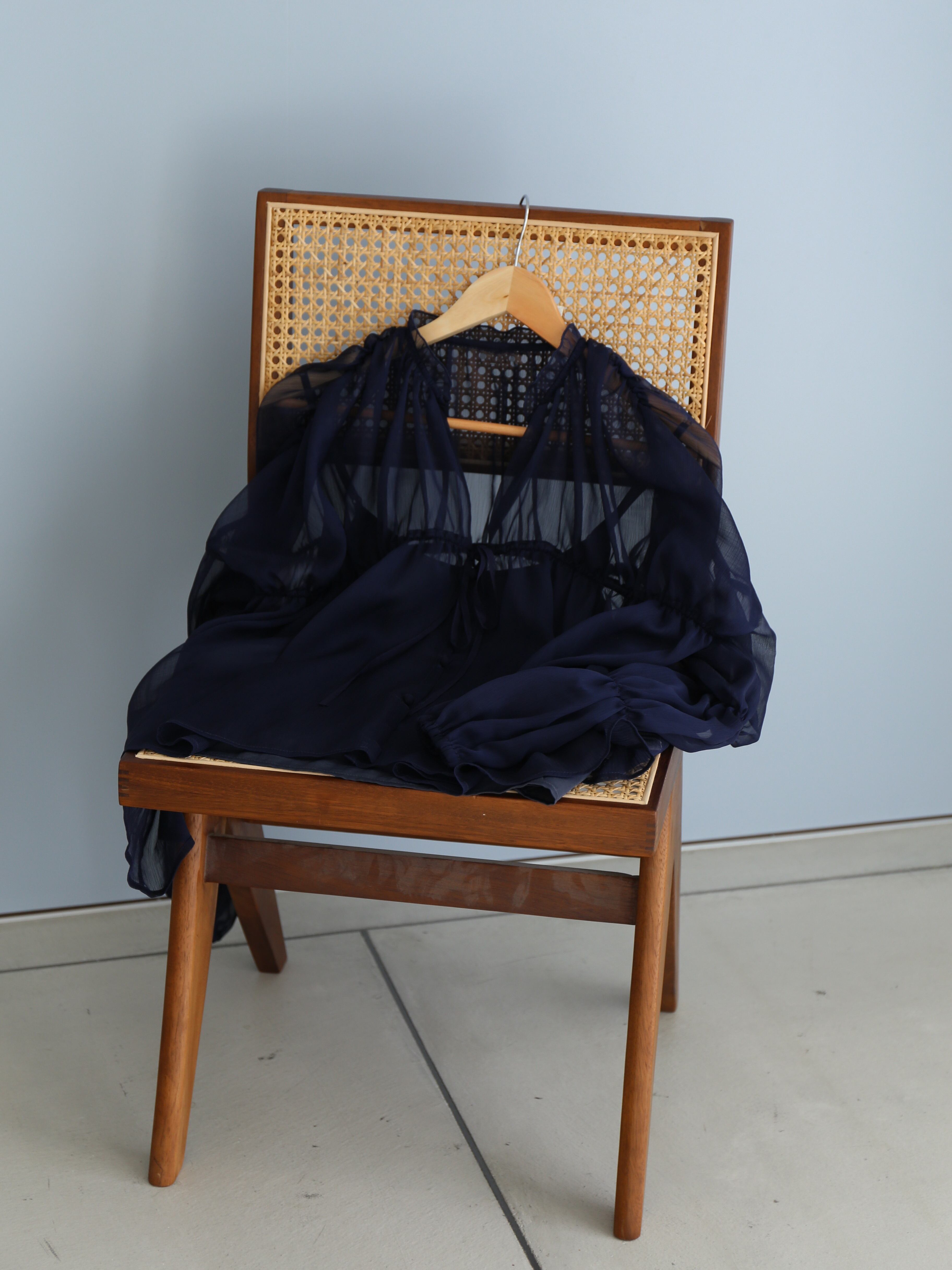 【1/26-2/1先行受注商品】triple shirring blouse set（navy）