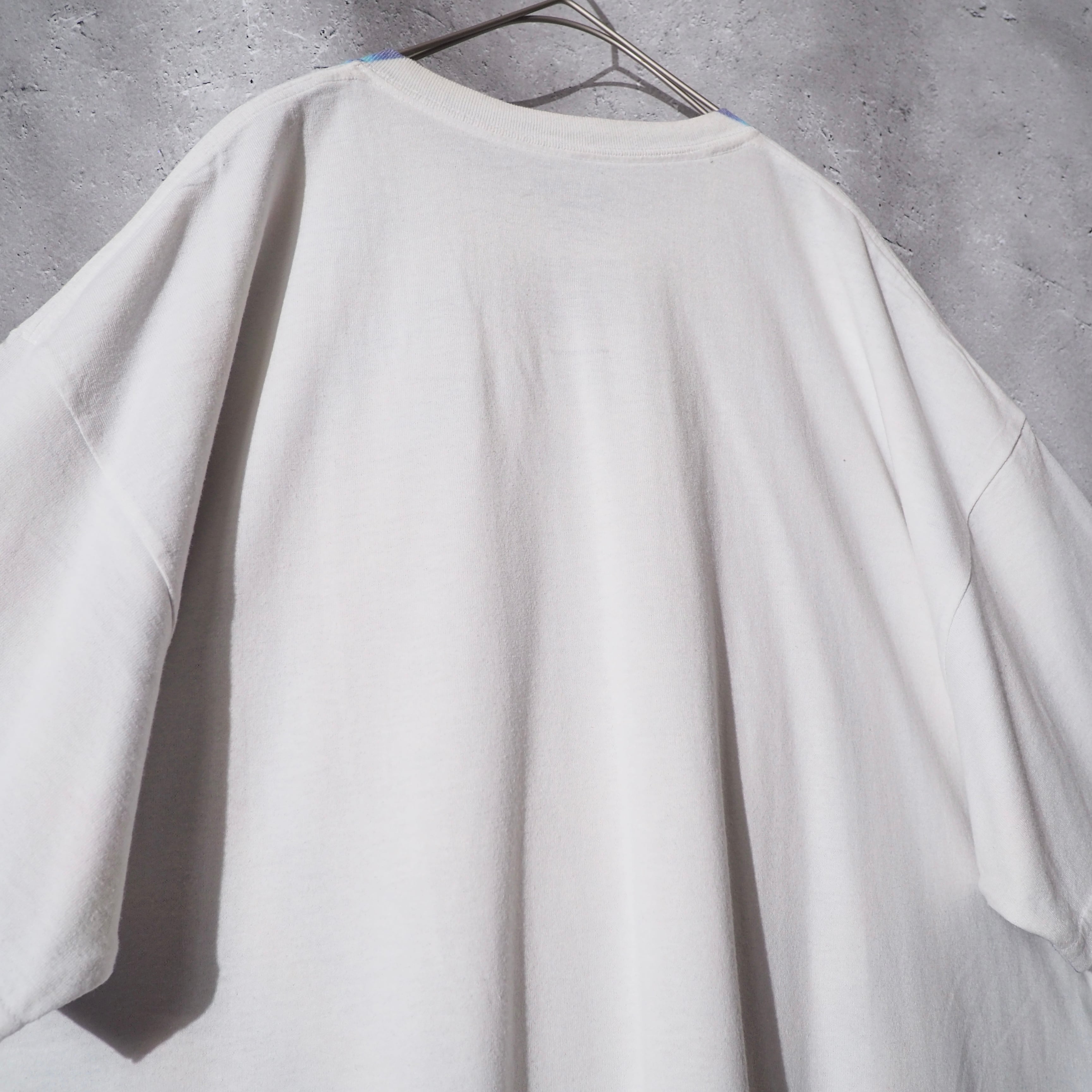 ” Psychedelic cat face ” photo printed loose Tee