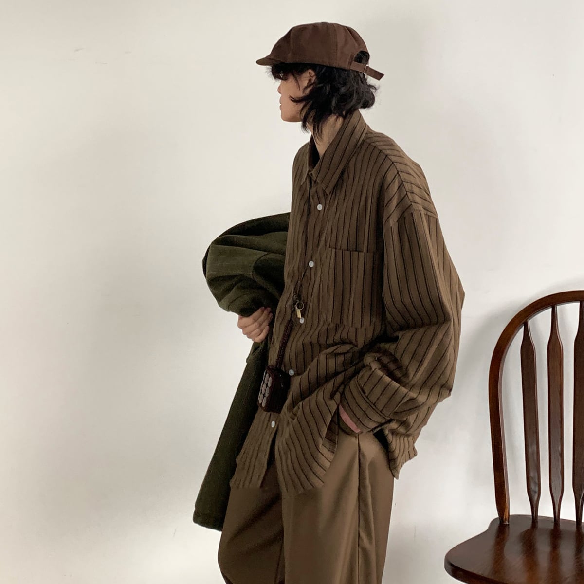 jiwuus深い茶色ストライプ柄長袖シャツ | mblueshop