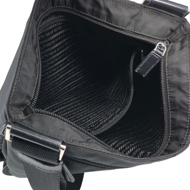 PRADA プラダ ショルダーバッグ ブラック トライアングルロゴ ナイロン vintage ヴィンテージ オールド jvmtz8