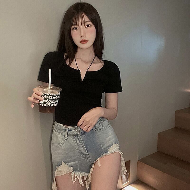 プリーツホルターショートTシャツ シャツ サマーカジュアル薄手ブラックトップス 夏物 ピュア ガールズファッション67978322616