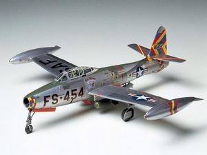 タミヤ TAMIYA リパブリック F-84G サンダージェット 1/48  61060