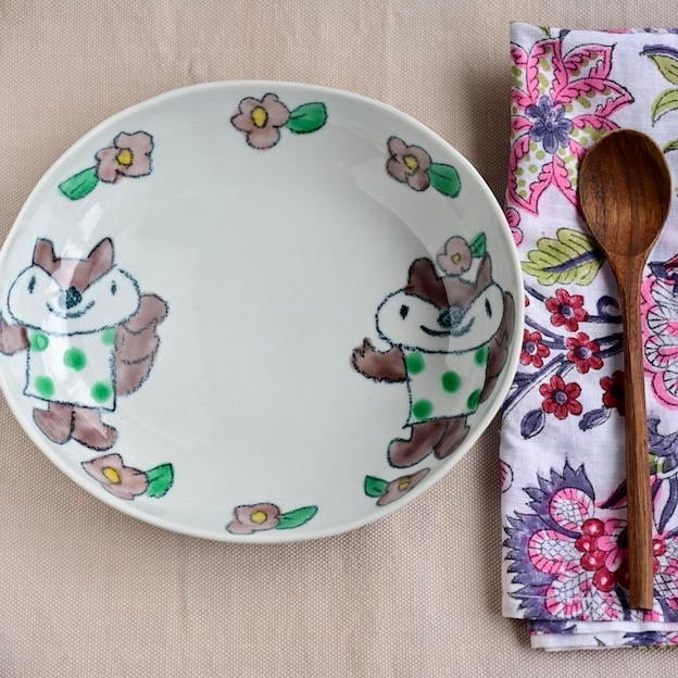 村田菜穂美作 カレー皿 「こりすちゃんとお花」［2104130000041