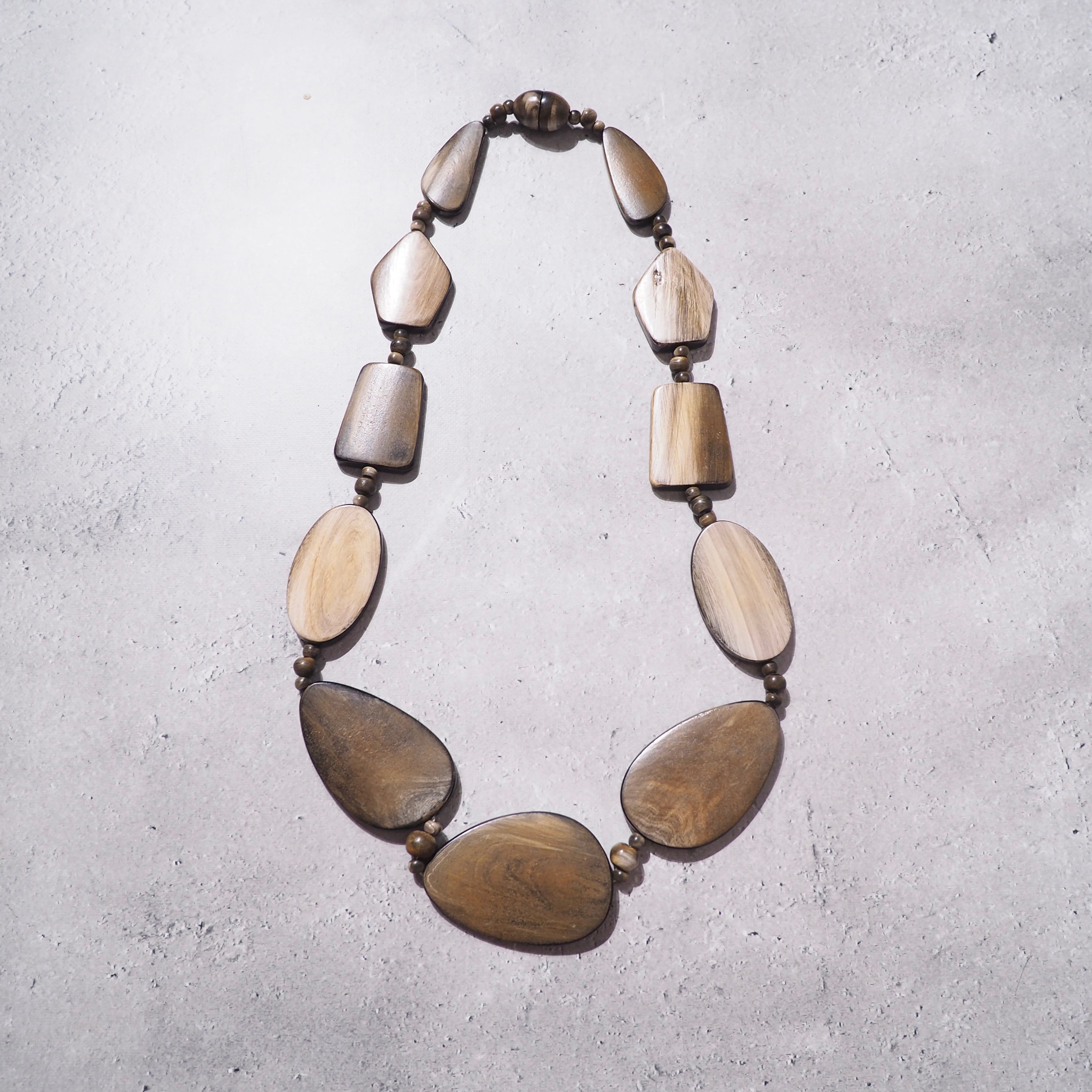 " Unknown " Irregular Wood plate Combination necklace
