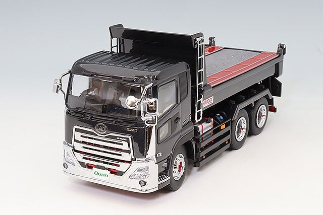 京商オリジナル（Kyosho Original） 1/43 UD TRUCKS QUON KYOKUTOダンプ（ブラックメタリック/レッドフレーム） KS03940BK