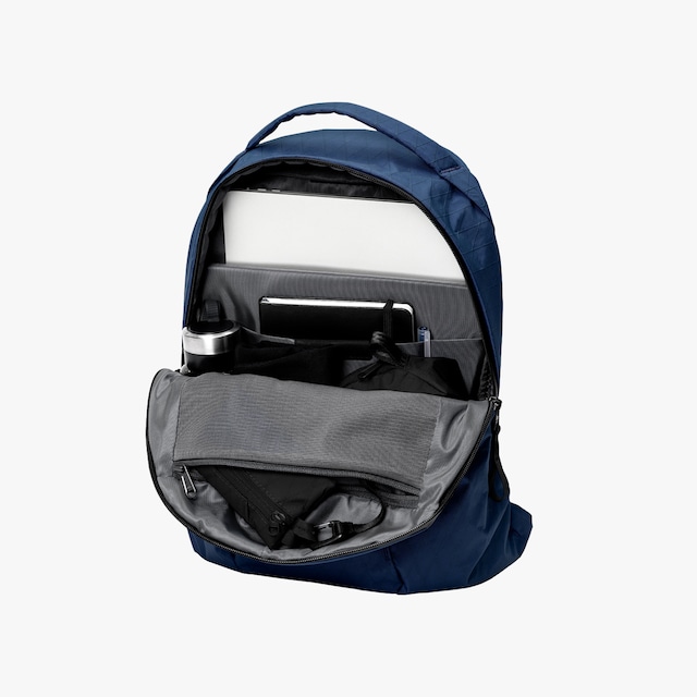 THIRTEEN DAYBAG-XPAC NAVY BLUE