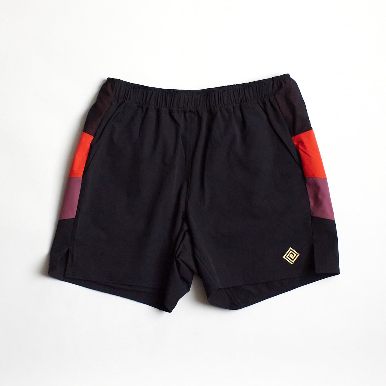 ELDORESO(エルドレッソ)Lightning Shorts -Black メンズレディースランニングショーツ