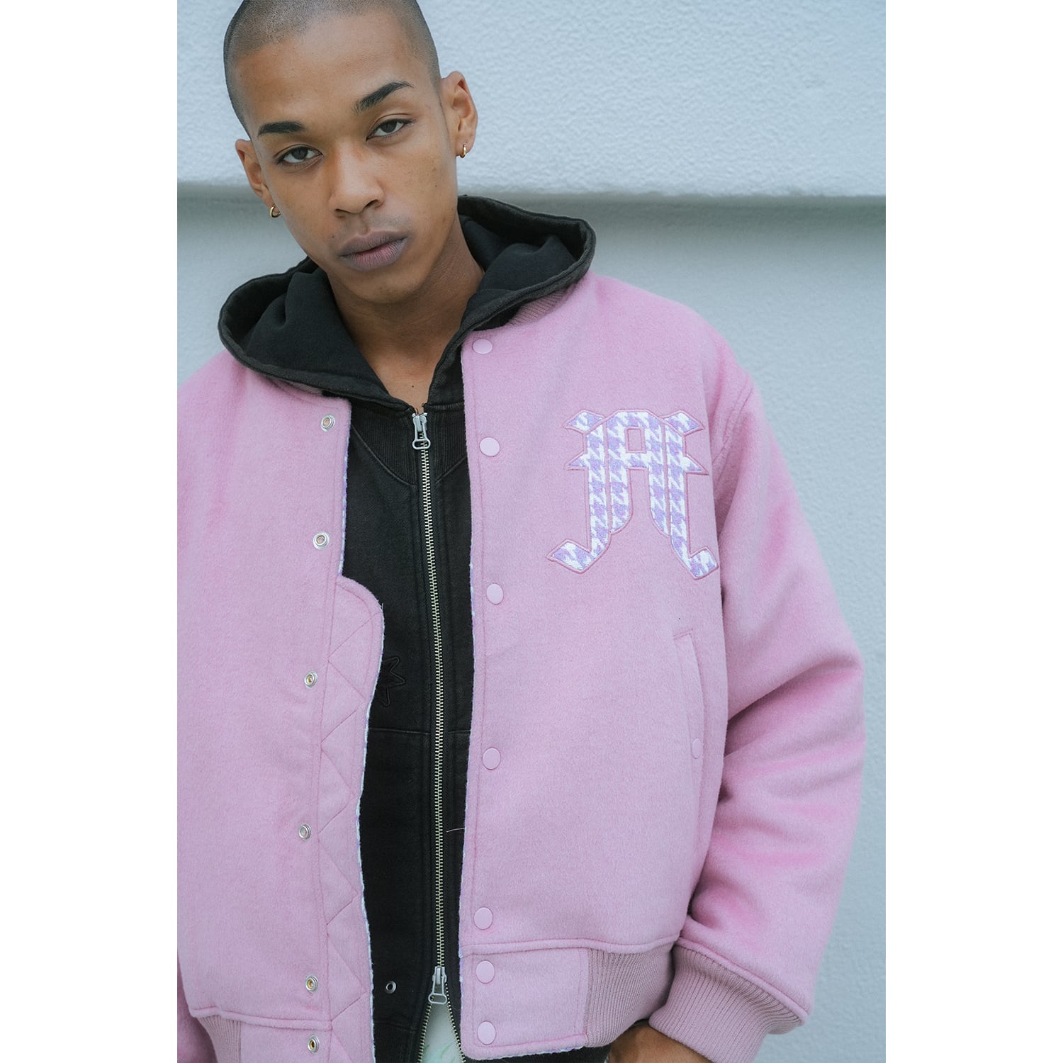 UNEEK BASEMNT - Discover independent style.