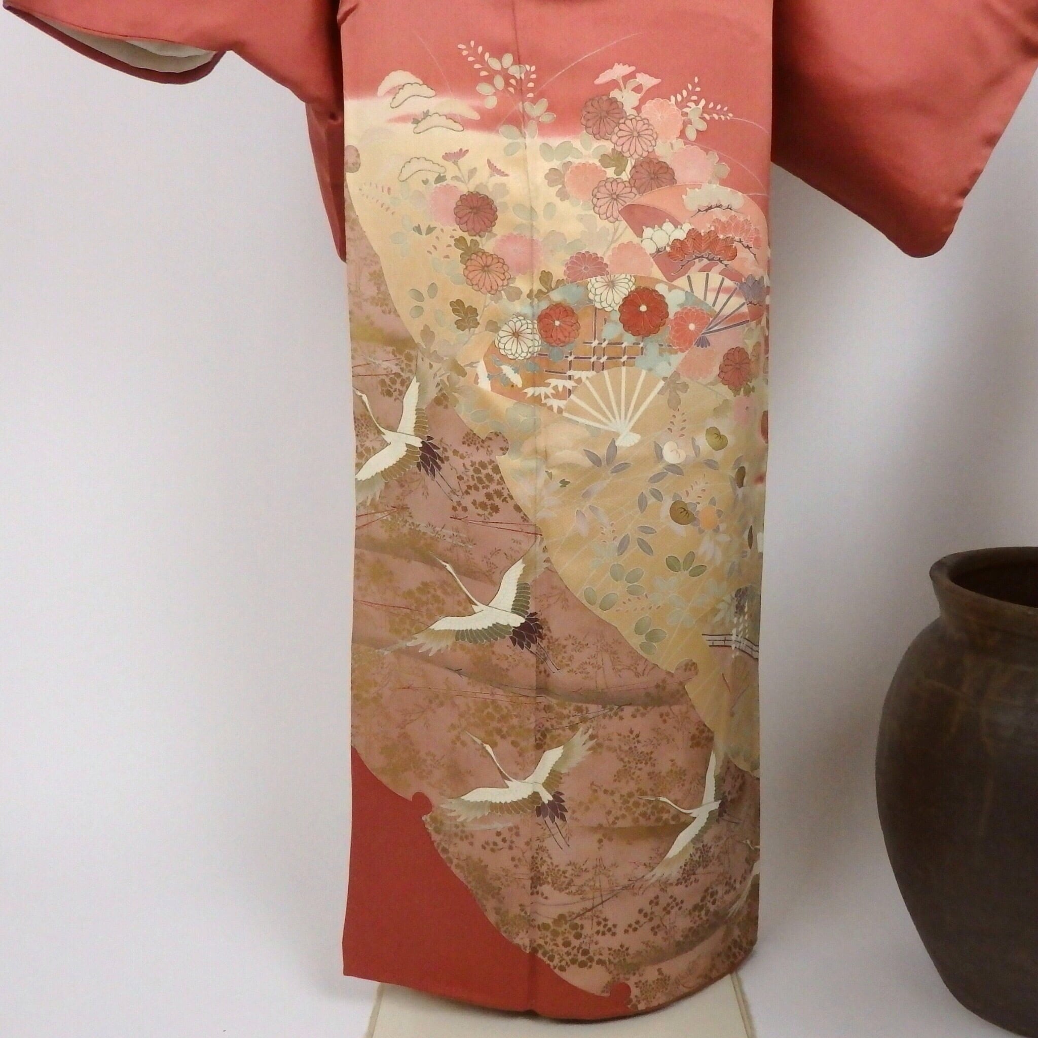 高身長 色留袖957 | リサイクル着物と着物ジャケットLa遇 Used Kimono