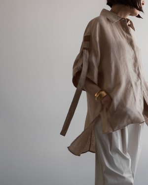LOEWE Paula’s Ibiza　ADJUSTABLE SLEEVE STRAP LINEN SHIRT