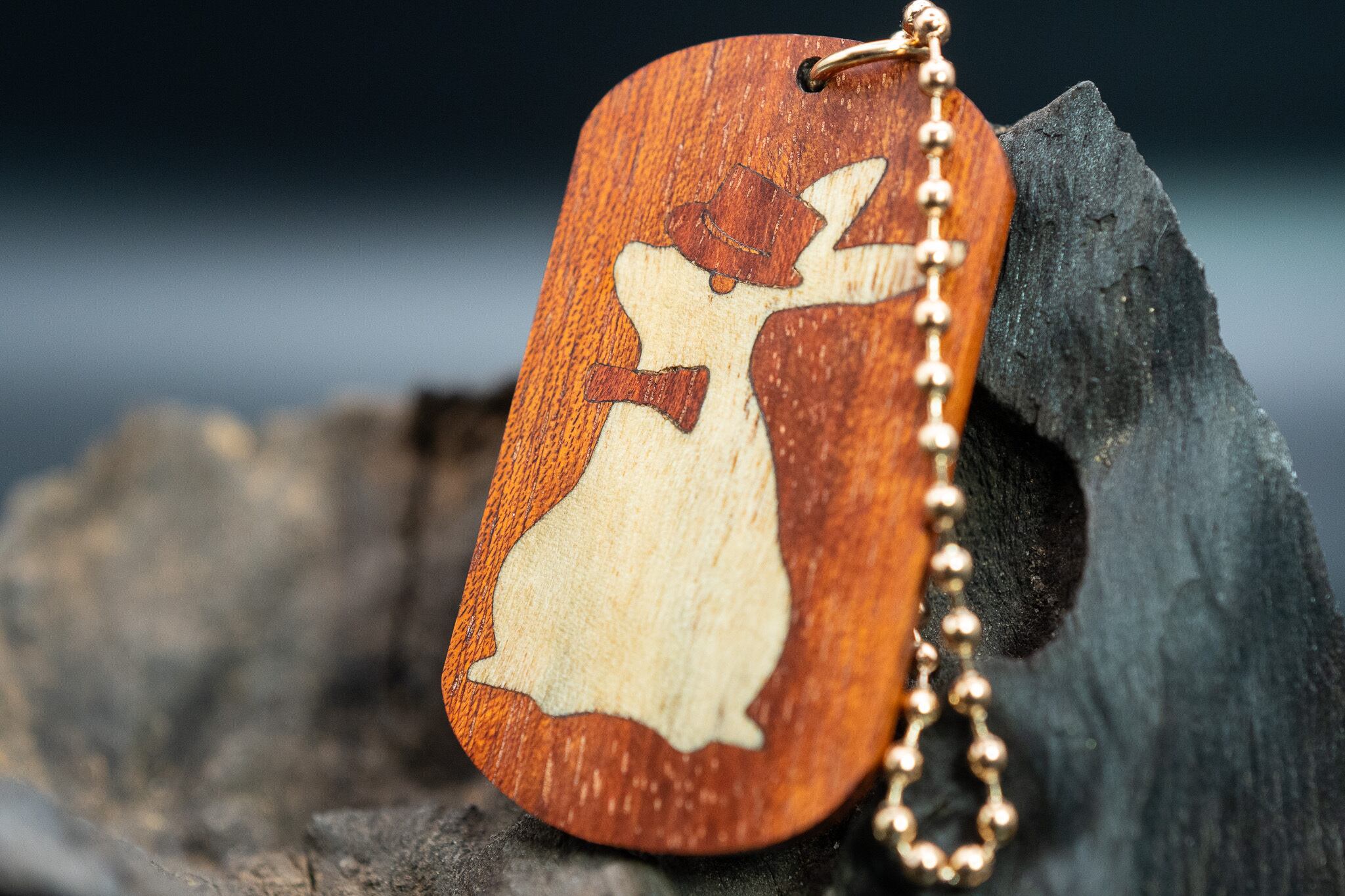 【ブラッドウッド】 サティーネ ドッグタグ 象嵌 三月ウサギ