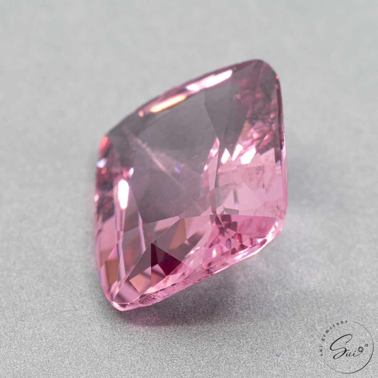 天然【非加熱】スピネル・パープリッシュピンク 4.48ct GIA鑑別書