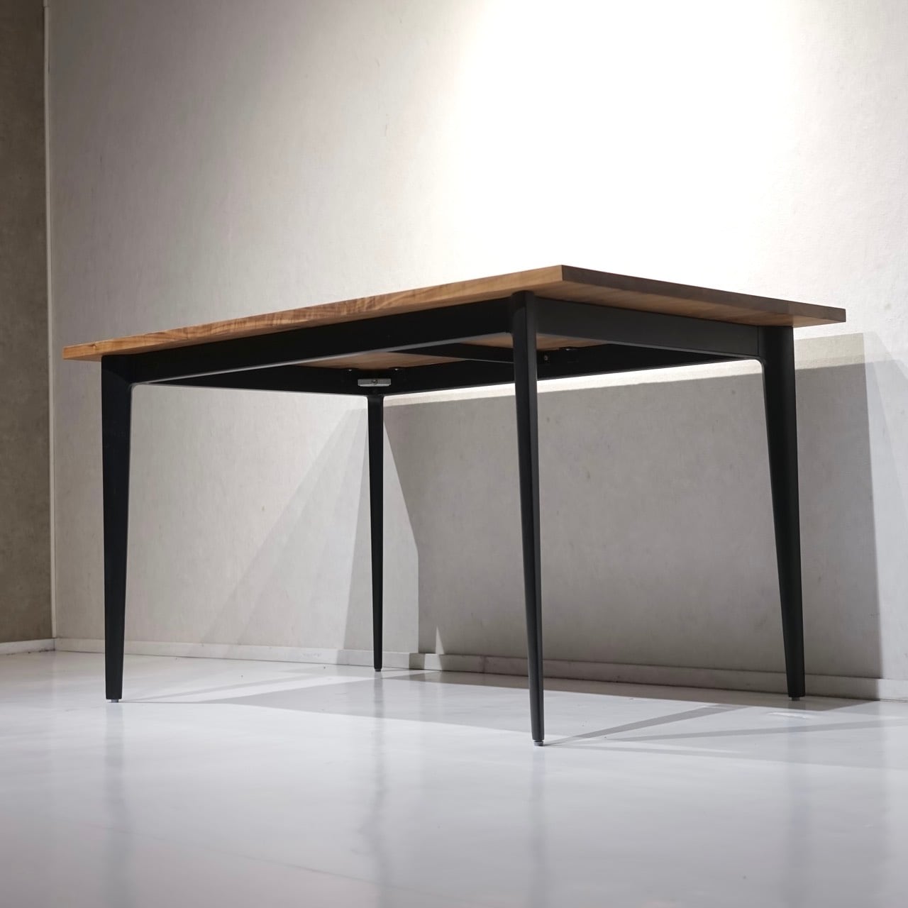 MASTERWAL マスターウォール BoConcept ボーコンセプト ダイニング