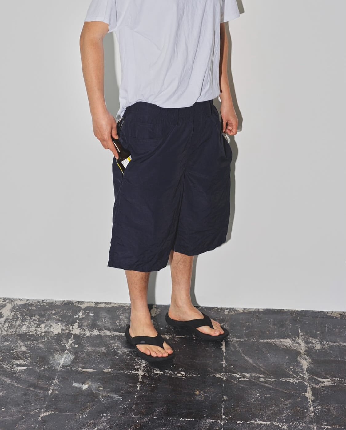 BAGGY NYLON SHORTS/BAGGY SHORTS | ONTHEWAY STORE