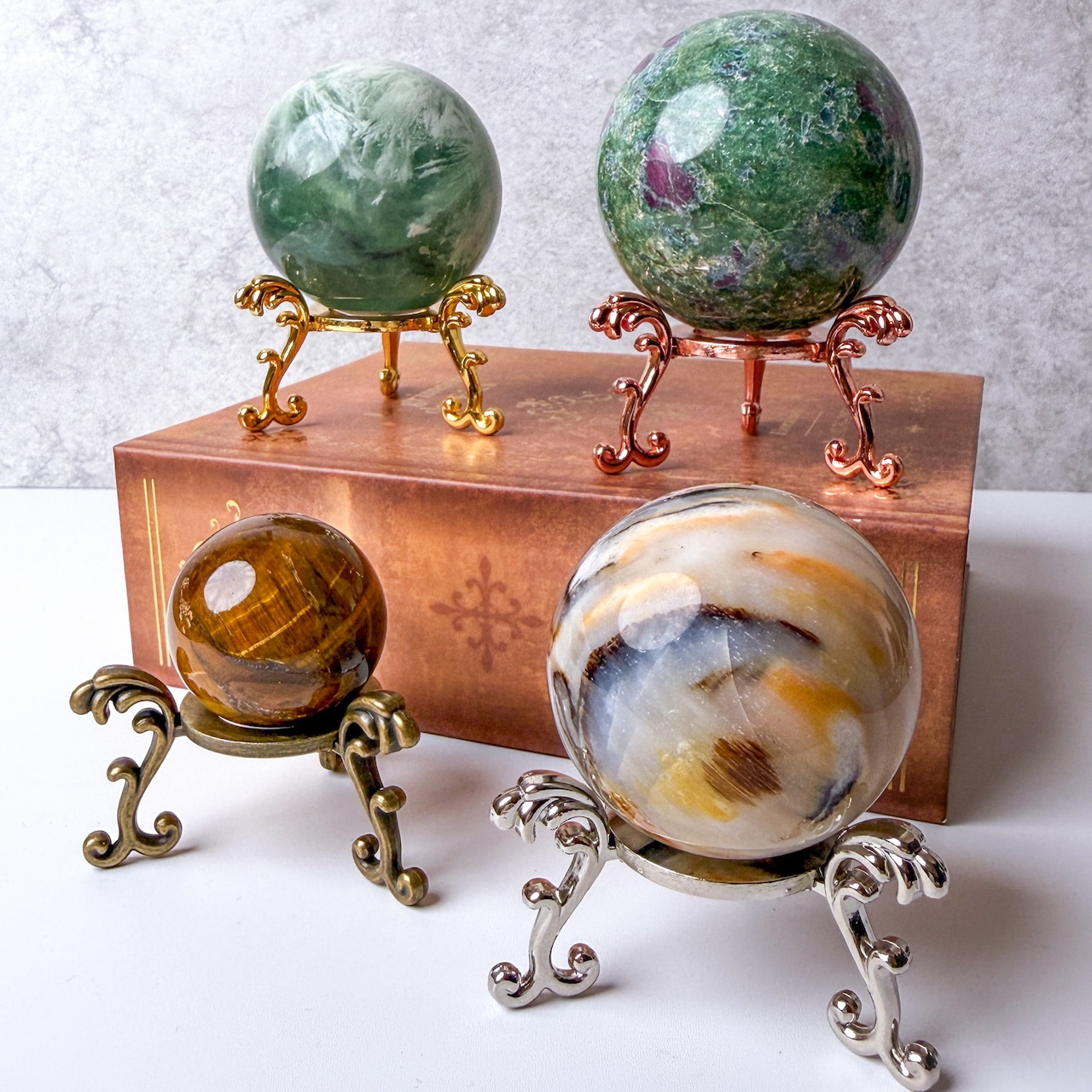 天然石ディスプレイ用台座 ハート・パーム・スフィア兼用