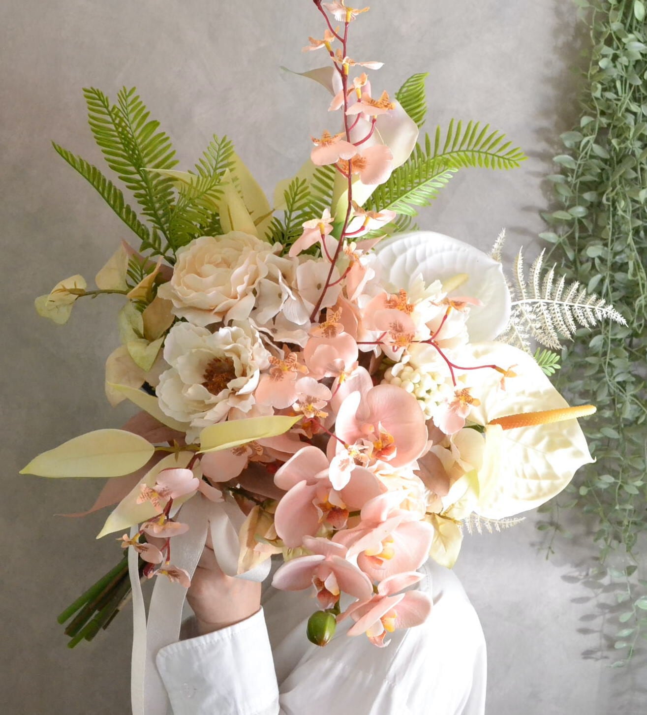 ピーチバーガンディ ピンク アンスリウ厶 胡蝶蘭 ウェディングブーケ