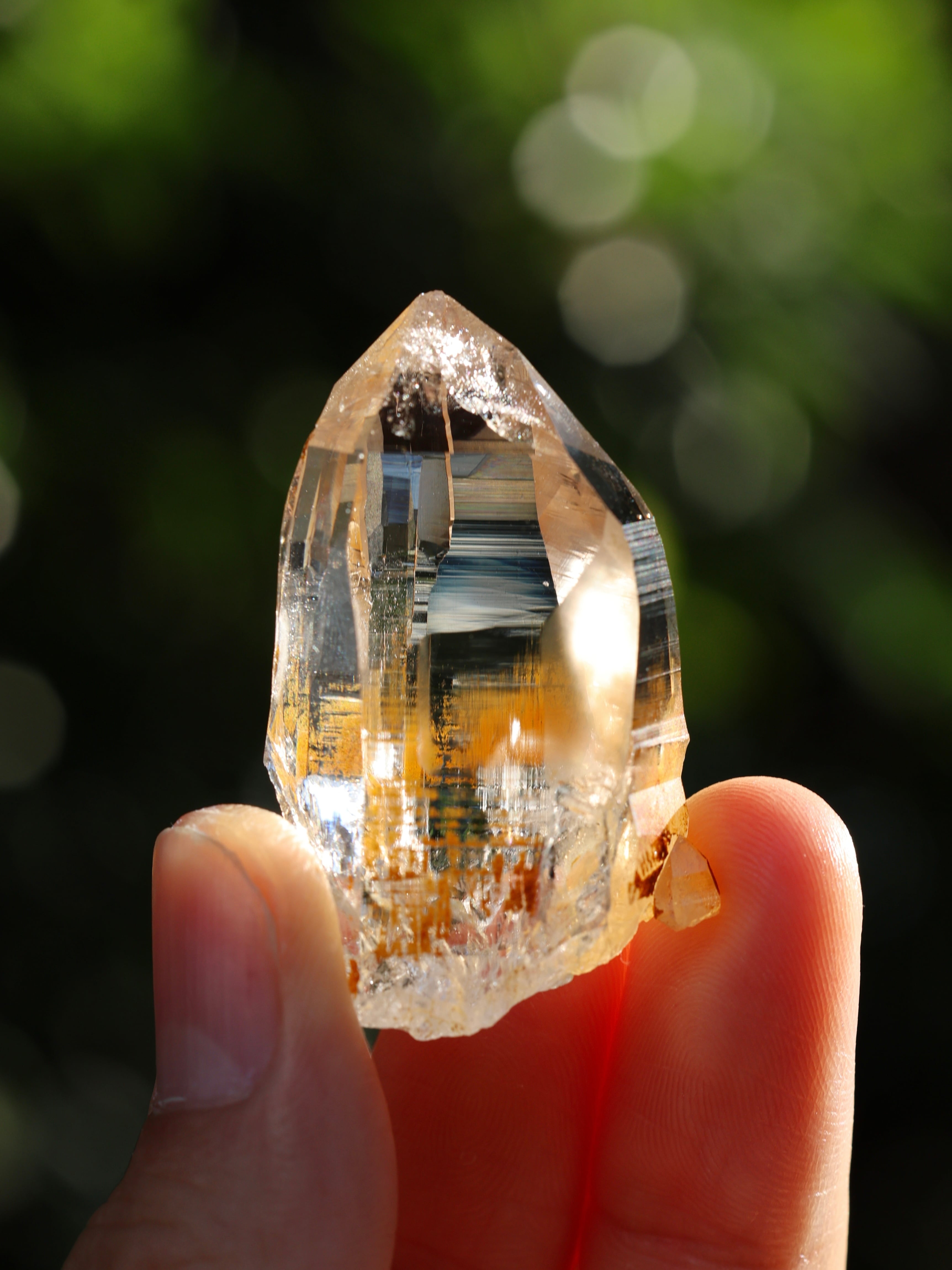 ヒマラヤ水晶 ガネーシュヒマール産 | 石垣島の夜光貝アクセサリーと