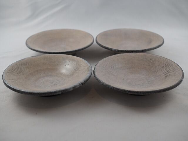 永江港史　粉引貝形皿　共箱・布　美品 583e7bf098fc400cd7f48688cf5a4a