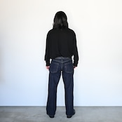 INTERIM (インテリム)一枚生地仕立てのダブルジャケットとカジュアルパンツでコーディネート1