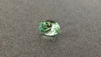 UVミントガーネット 0.82ct, 7 x 5mm