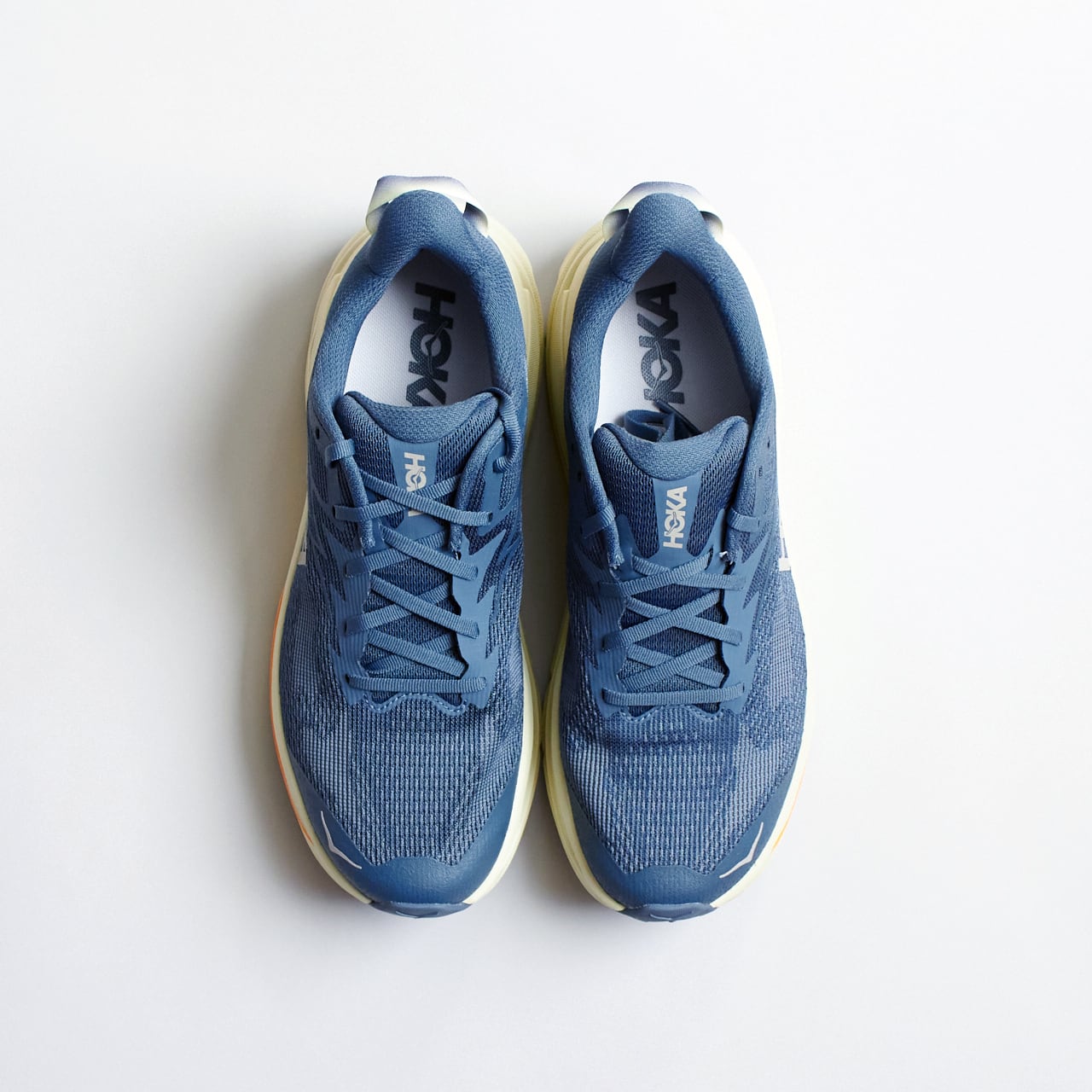 HOKA（ホカ）CHALLENGER 8 -フェイディッド ネイビー / パンパス