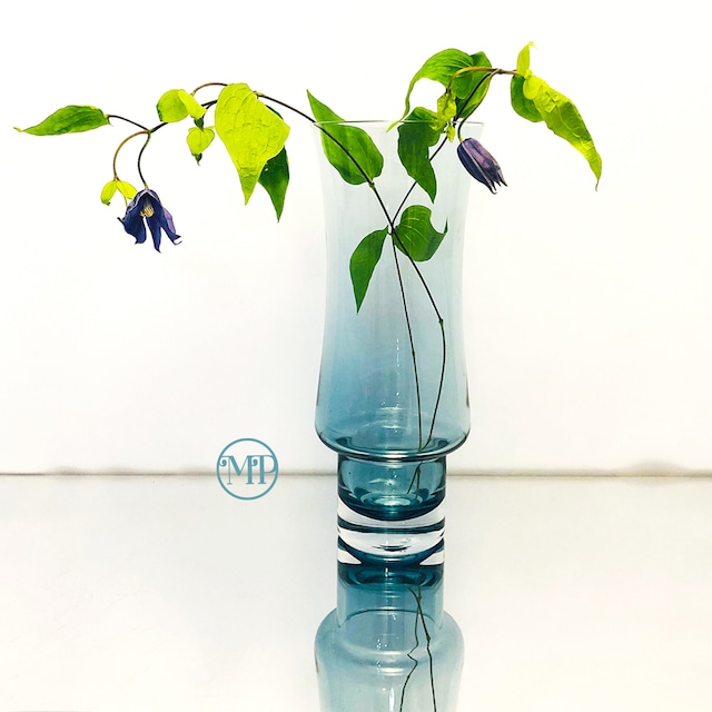 [Vintage] Scandinavian Art Glass ヴィンテージフラワーベース