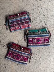 Miao tribe／Vintage textile shoulder bag